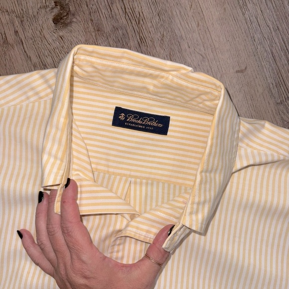 Brooks Brothers • Yellow Stripe Button Down - Picture 4 of 9